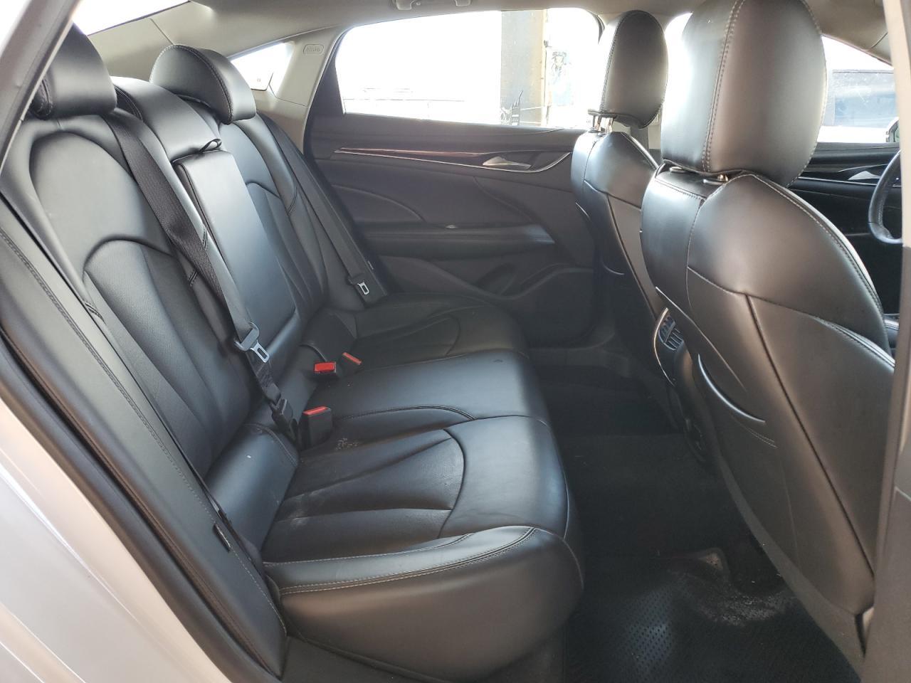 2018 Buick Lacrosse Premium