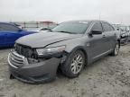 2013 Ford Taurus se
