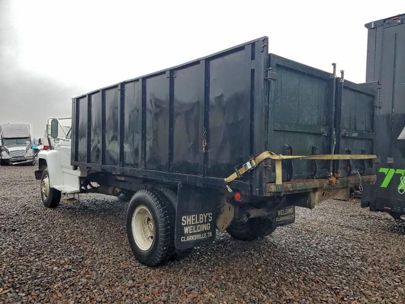 1994 Ford F700 Dump Truck