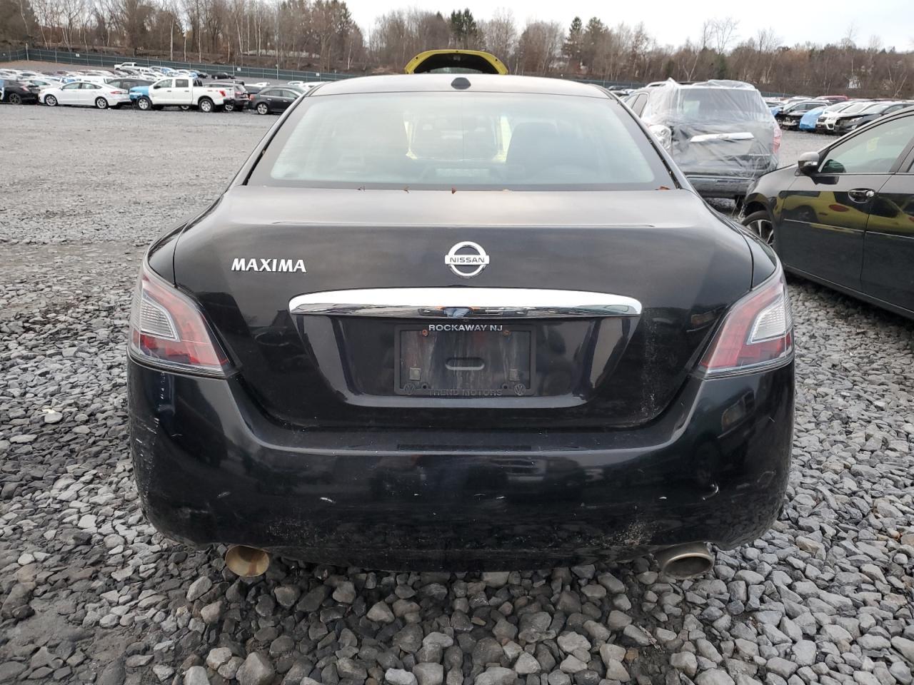 2012 Nissan Maxima s