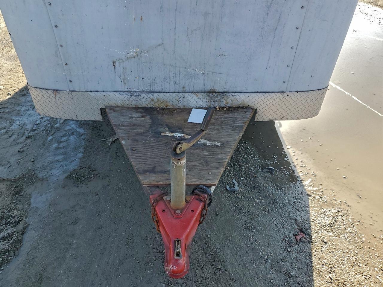2001 Paec Unknown-Enclosed Cargo Trailer