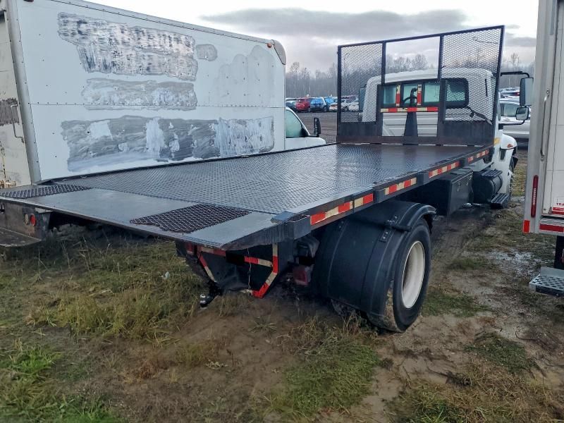 2005 International 4000 4300