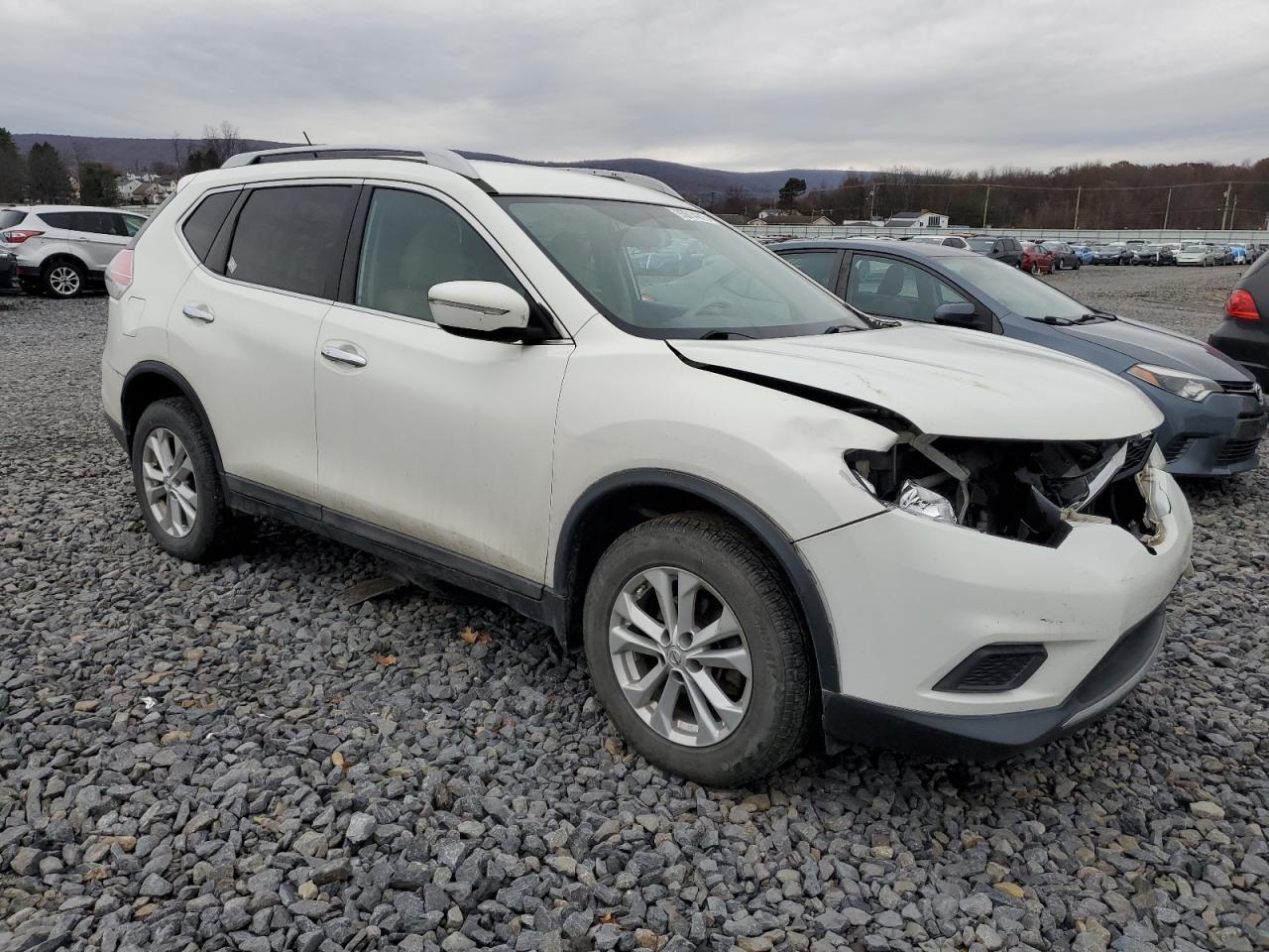 2014 Niss Rogue s