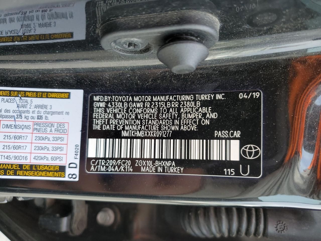 2019 Toyota C-hr xle