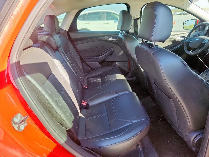2016 Ford Focus se