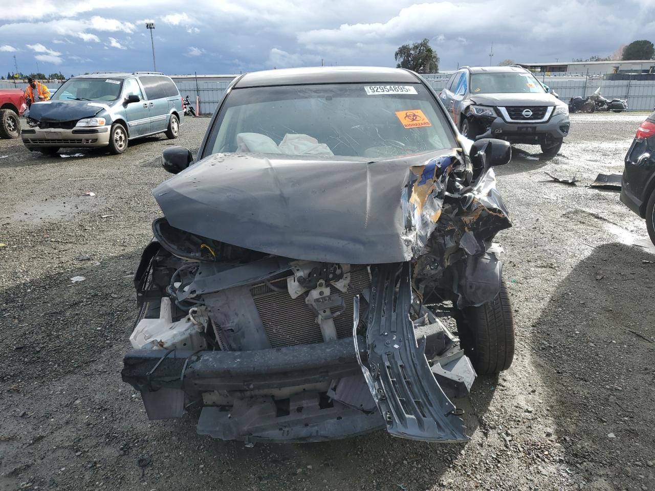 2011 Nissan Versa s