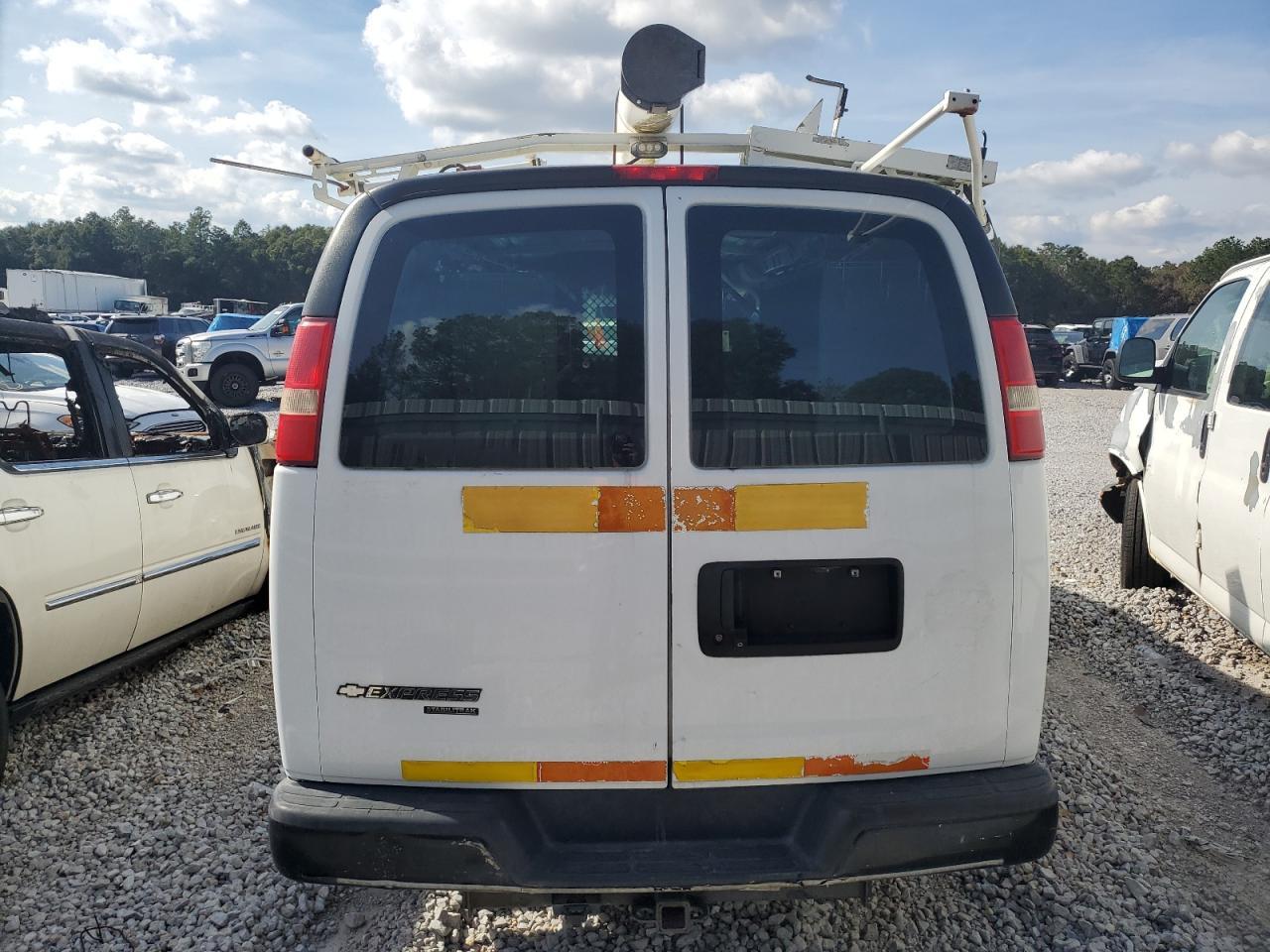 2013 Chevrolet Express G2500