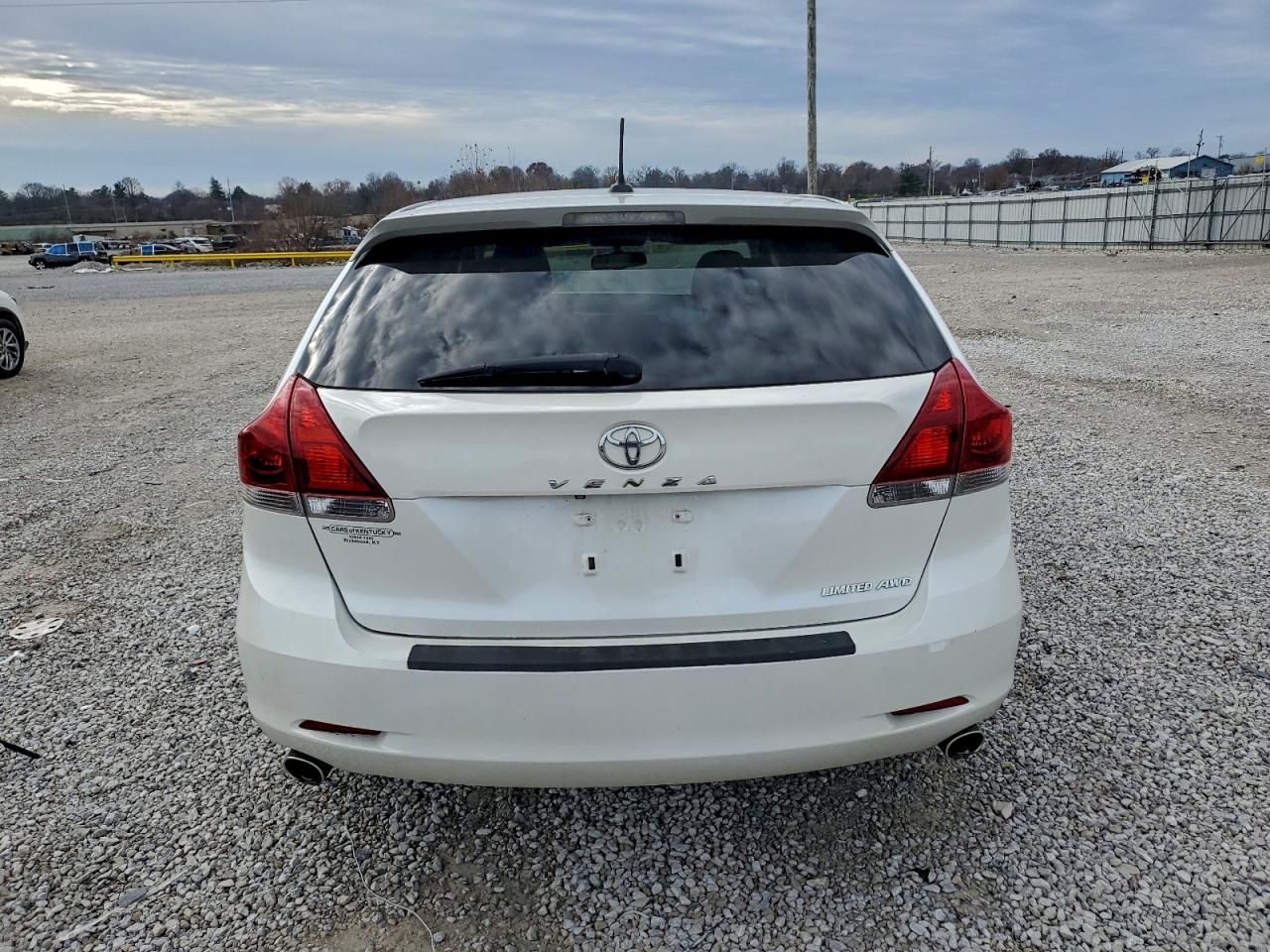 2013 Toyota Venza le