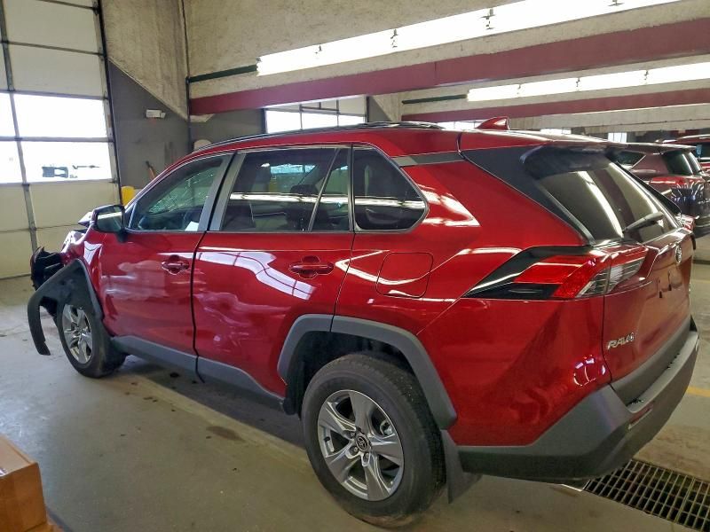 2025 Toyota Rav4 xle