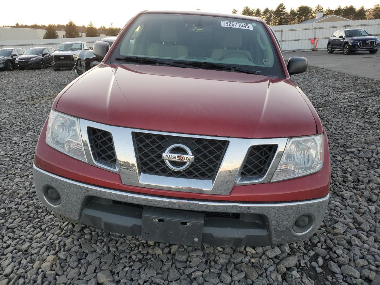 2010 Nissan Frontier King cab se