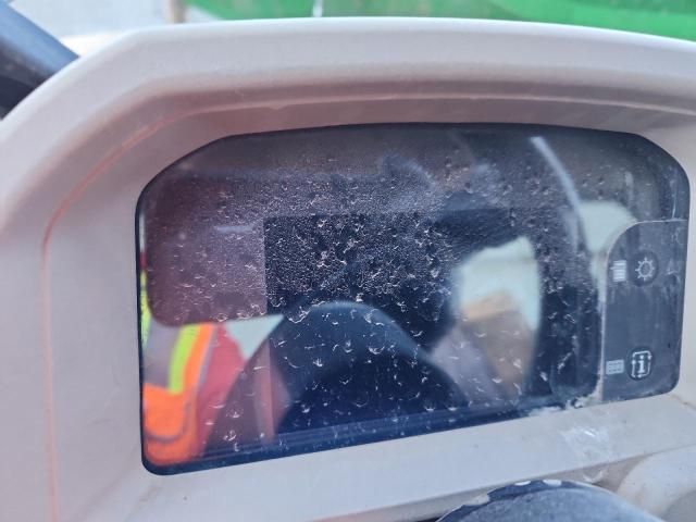 2018 John Deere XUV835R Utility Vehicle