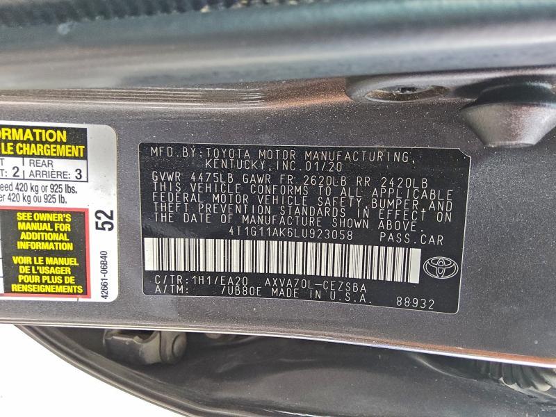 2020 Toyota Camry se