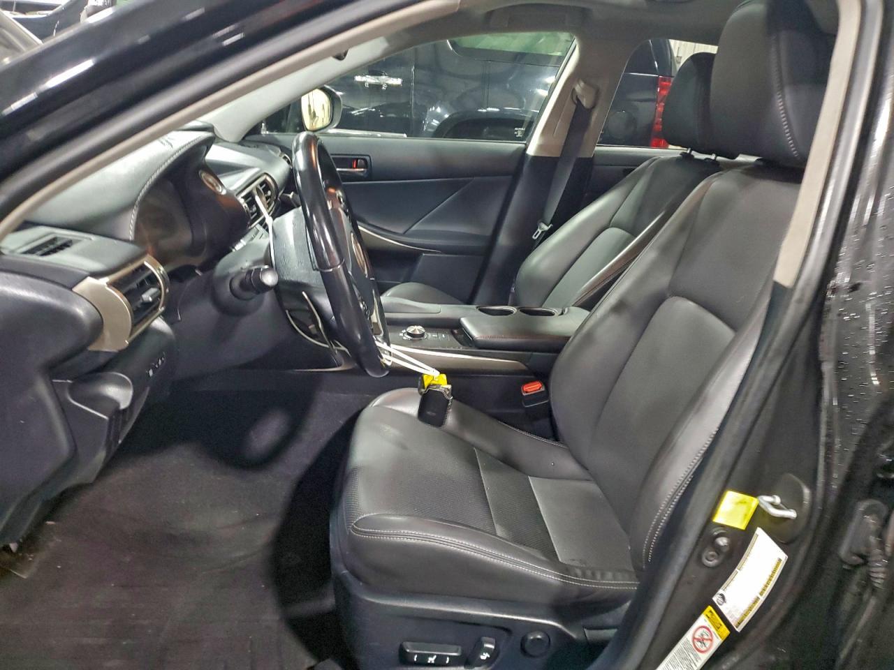 2016 Lexus Is 300 Base