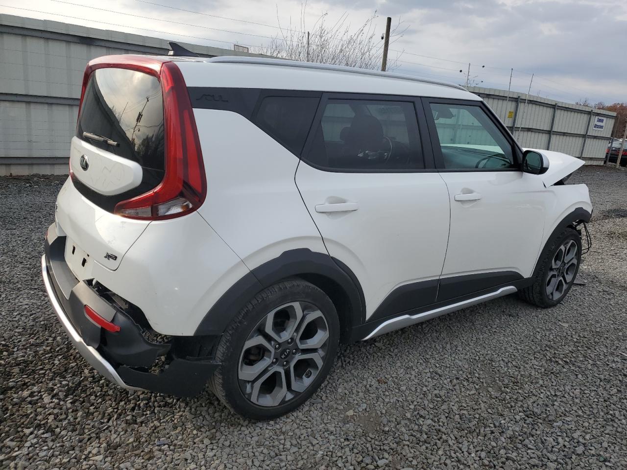 2021 KIA Soul lx