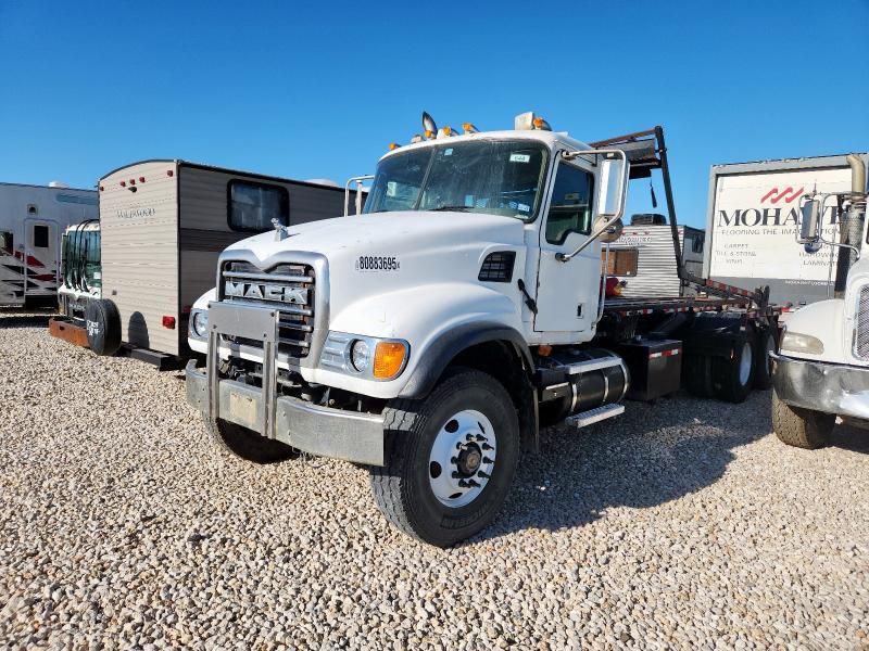 2004 Mack Cv700 Roll-off Container Truck