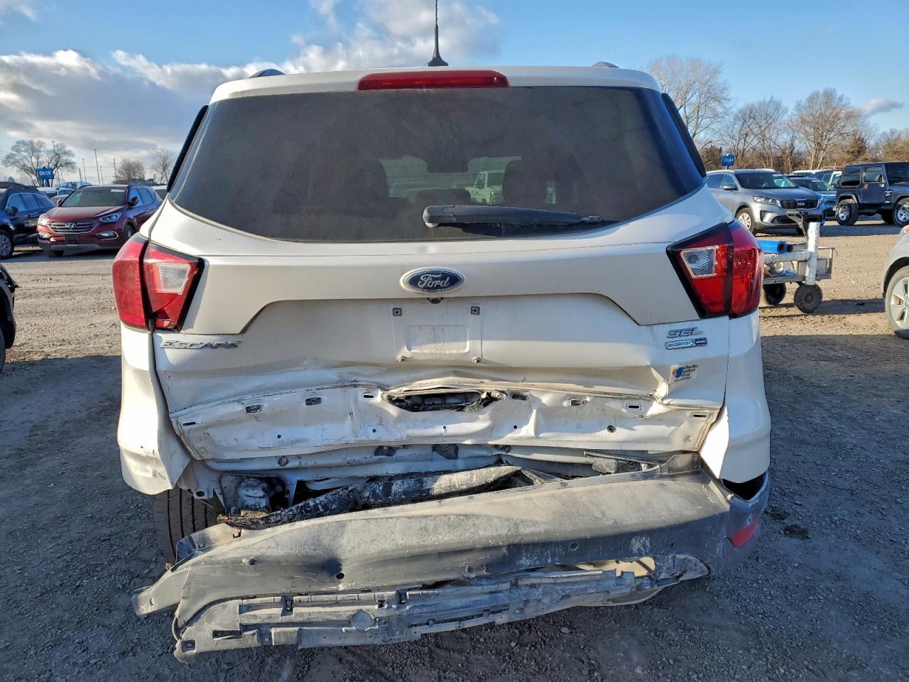 2019 Ford Escape sel