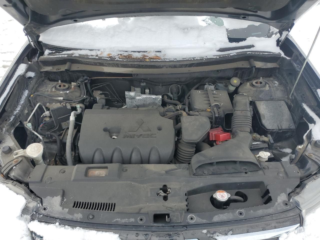 2014 Mitsubishi Outlander es