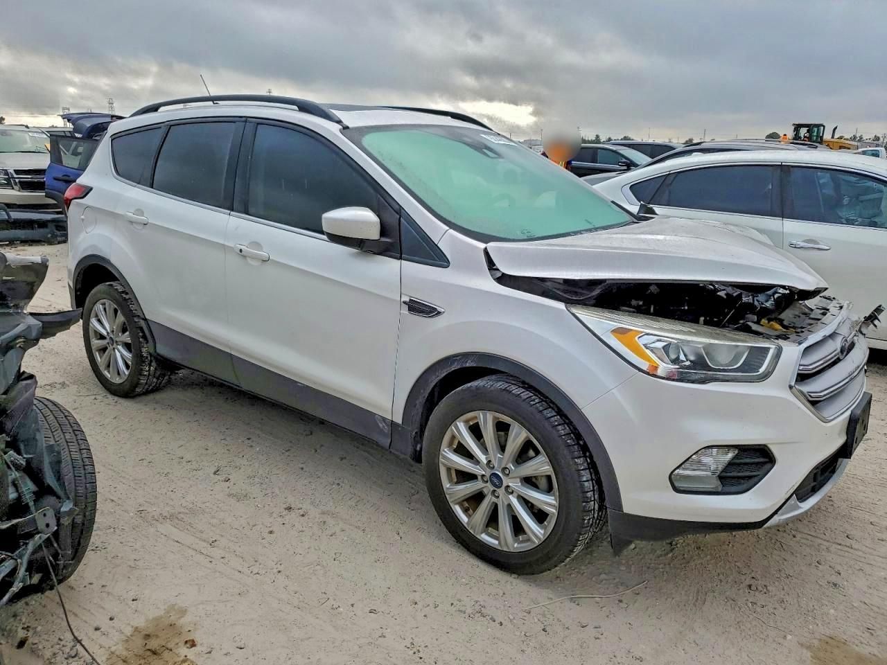 2019 Ford Escape sel