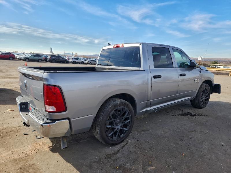 2022 Dodge Ram 1500 Classic slt
