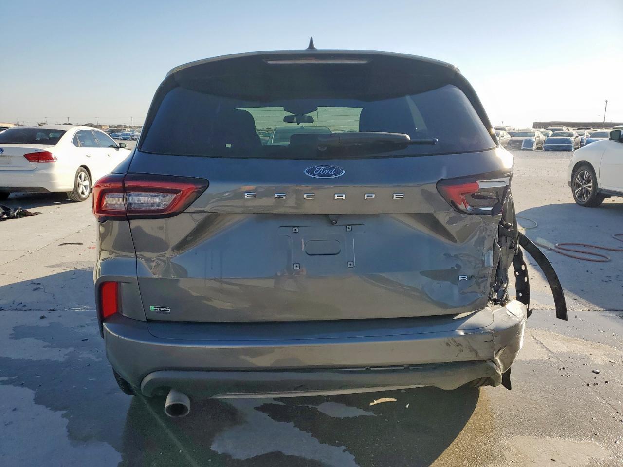 2023 Ford Escape st Line