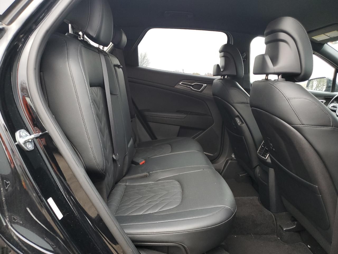 2023 KIA Sportage x Line