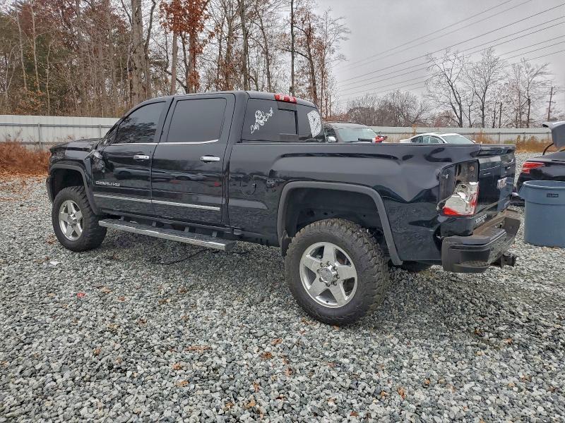 2015 GMC Sierra K2500 Denali