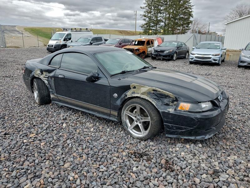 2004 Ford Mustang