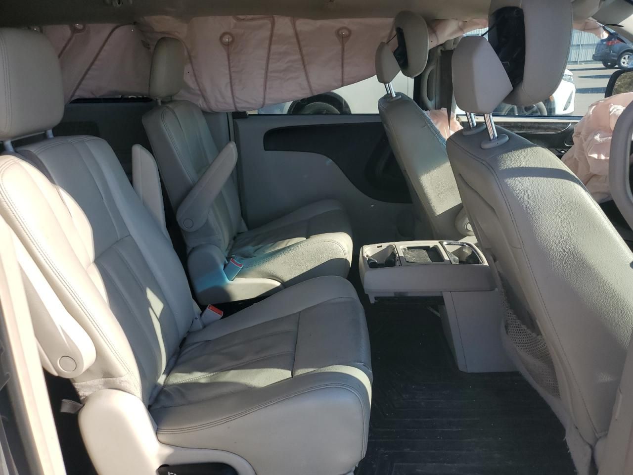 2014 Chrysler Town & Country Touring