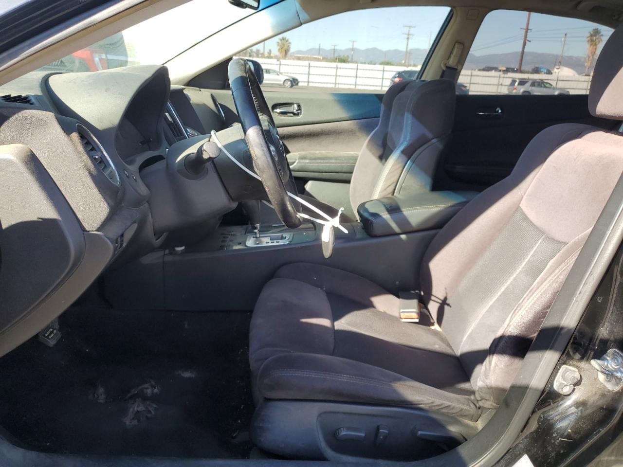 2014 Nissan Maxima s