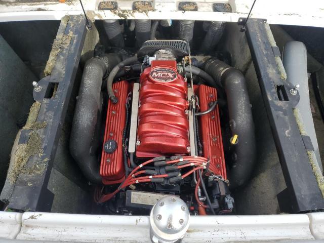 2004 Mastercraft Boat