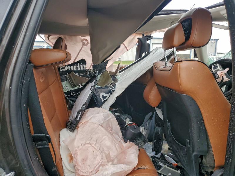 2011 Jeep Grand Cherokee Overland