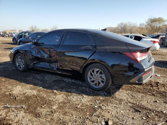 2024 Hyundai Elantra sel