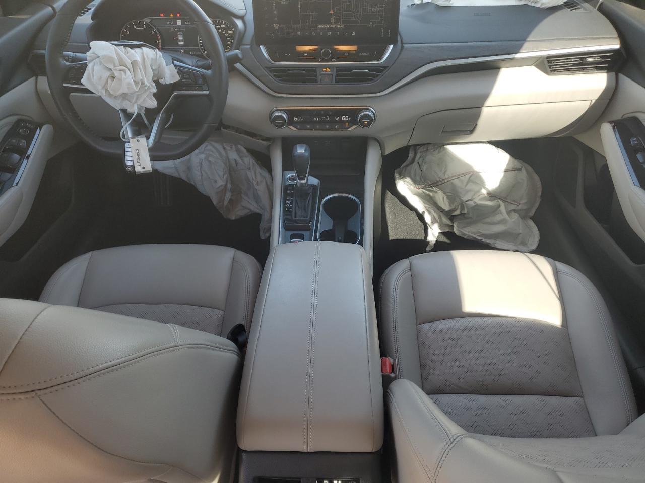 2023 Nissan Altima sl