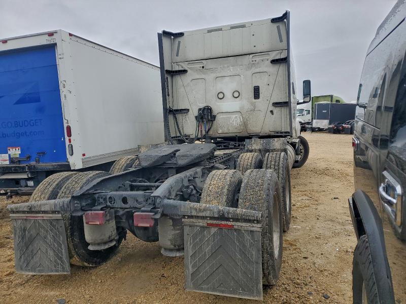 2020 International LT625 Semi Truck