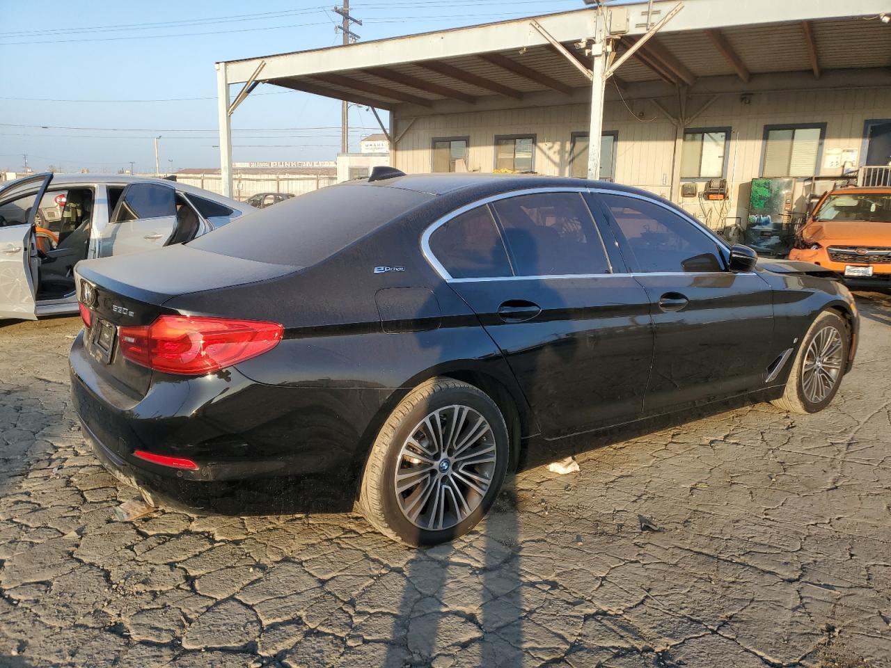 2019 BMW 530e