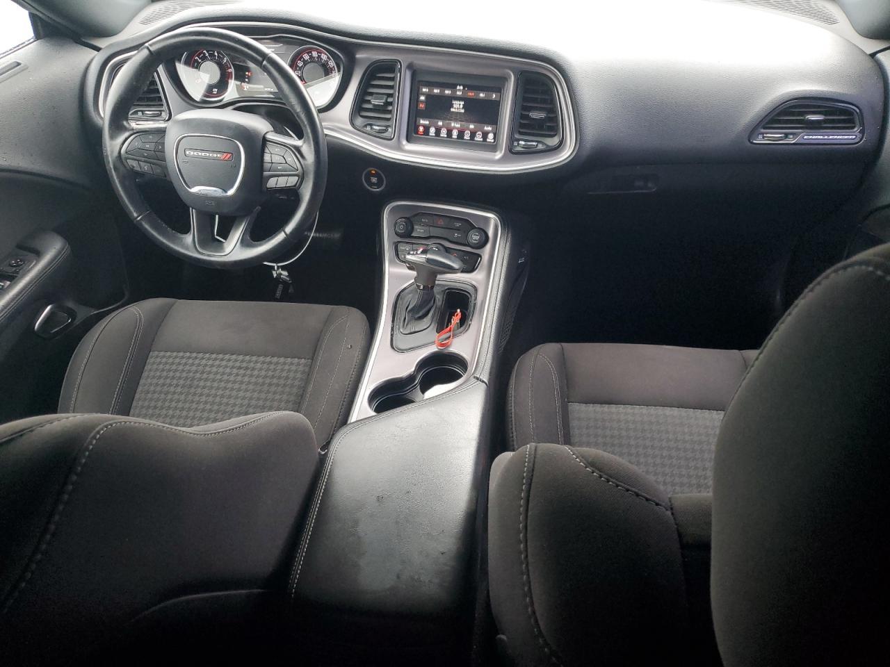 2019 Dodge Challenger sxt