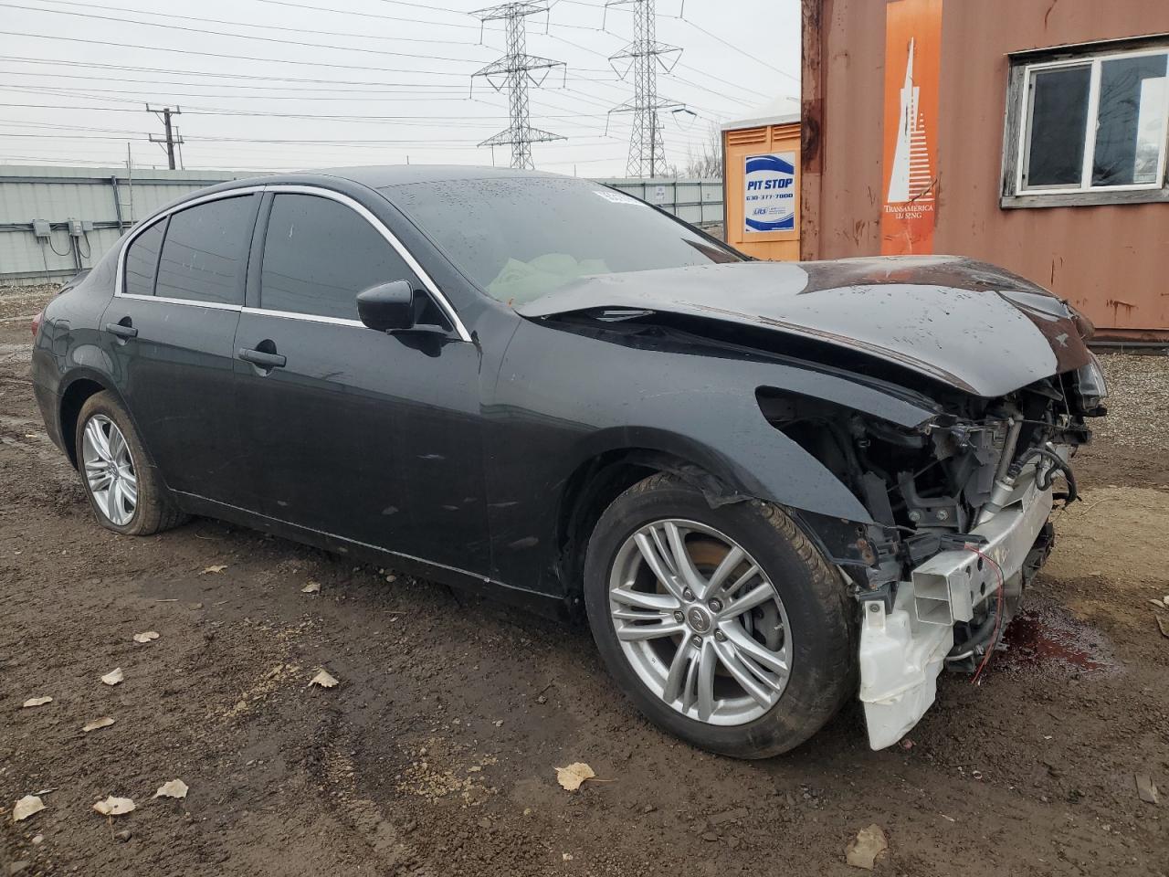 2015 Infiniti Q40
