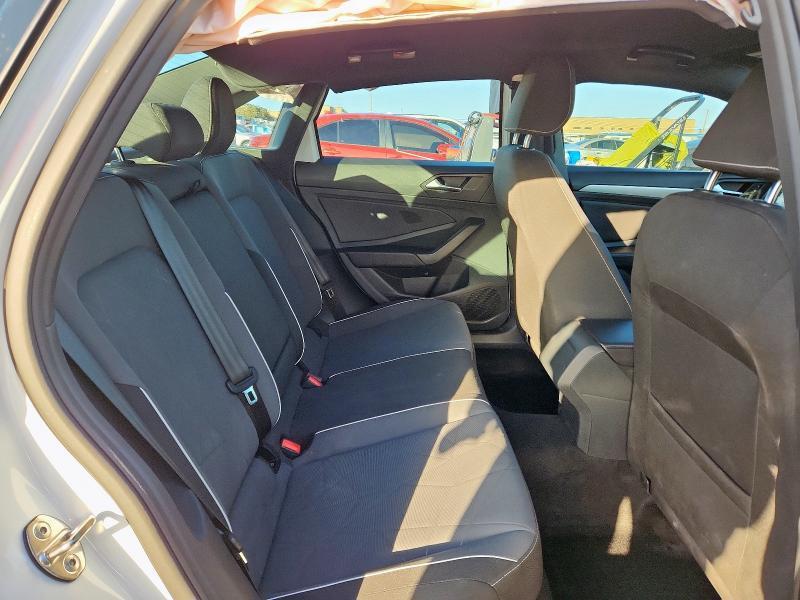 2025 Volkswagen Jetta Sport