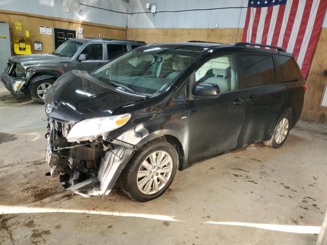 2017 Toyota Sienna le