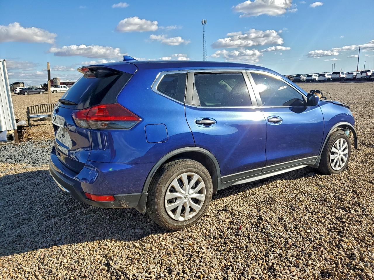 2020 Nissan Rogue s