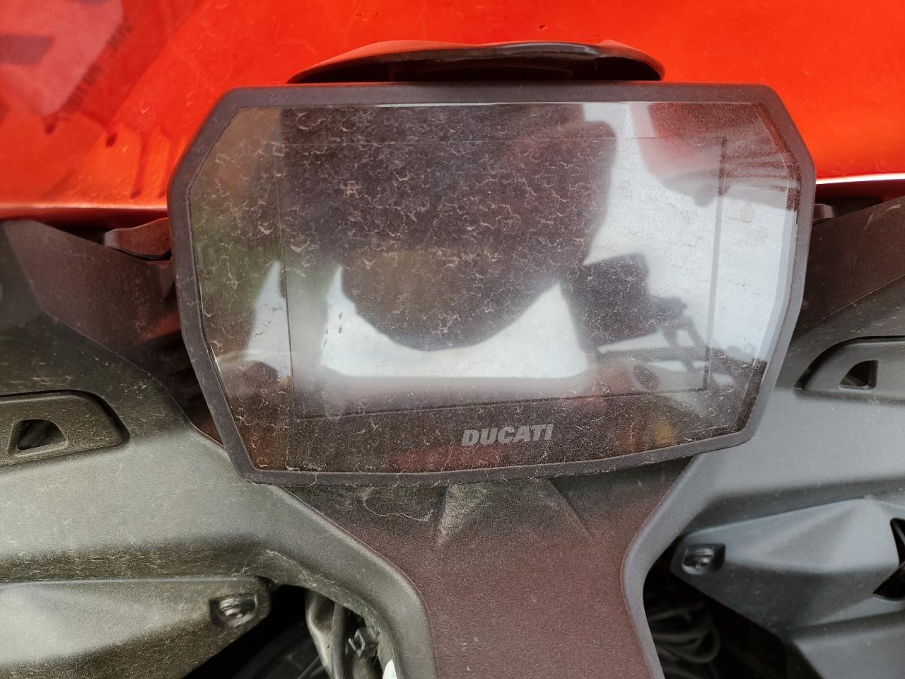 2025 Ducati Panigale V2