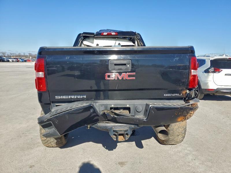 2018 GMC Sierra K3500 Denali