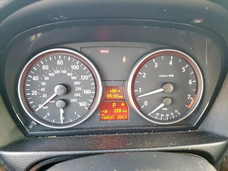 2006 BMW 325 i Automatic