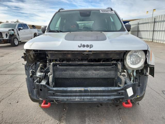 2015 Jeep Renegade Trailhawk