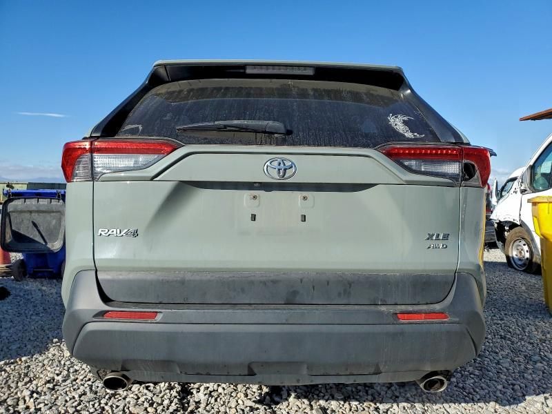 2020 Toyota Rav4 xle