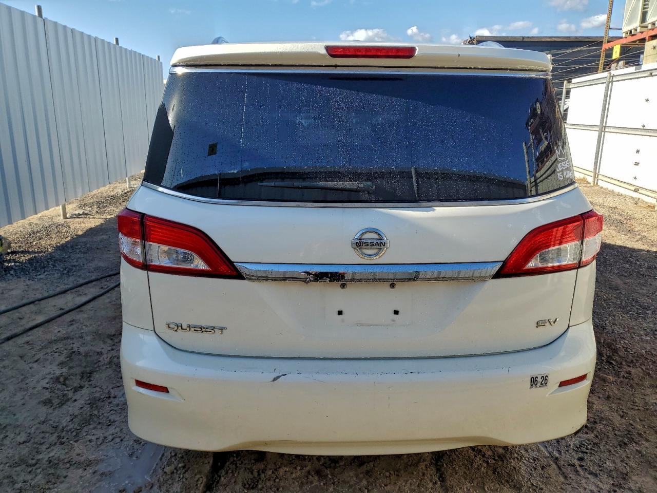 2017 Nissan Quest s