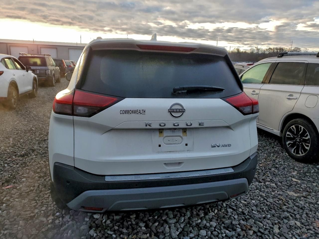 2023 Nissan Rogue sv