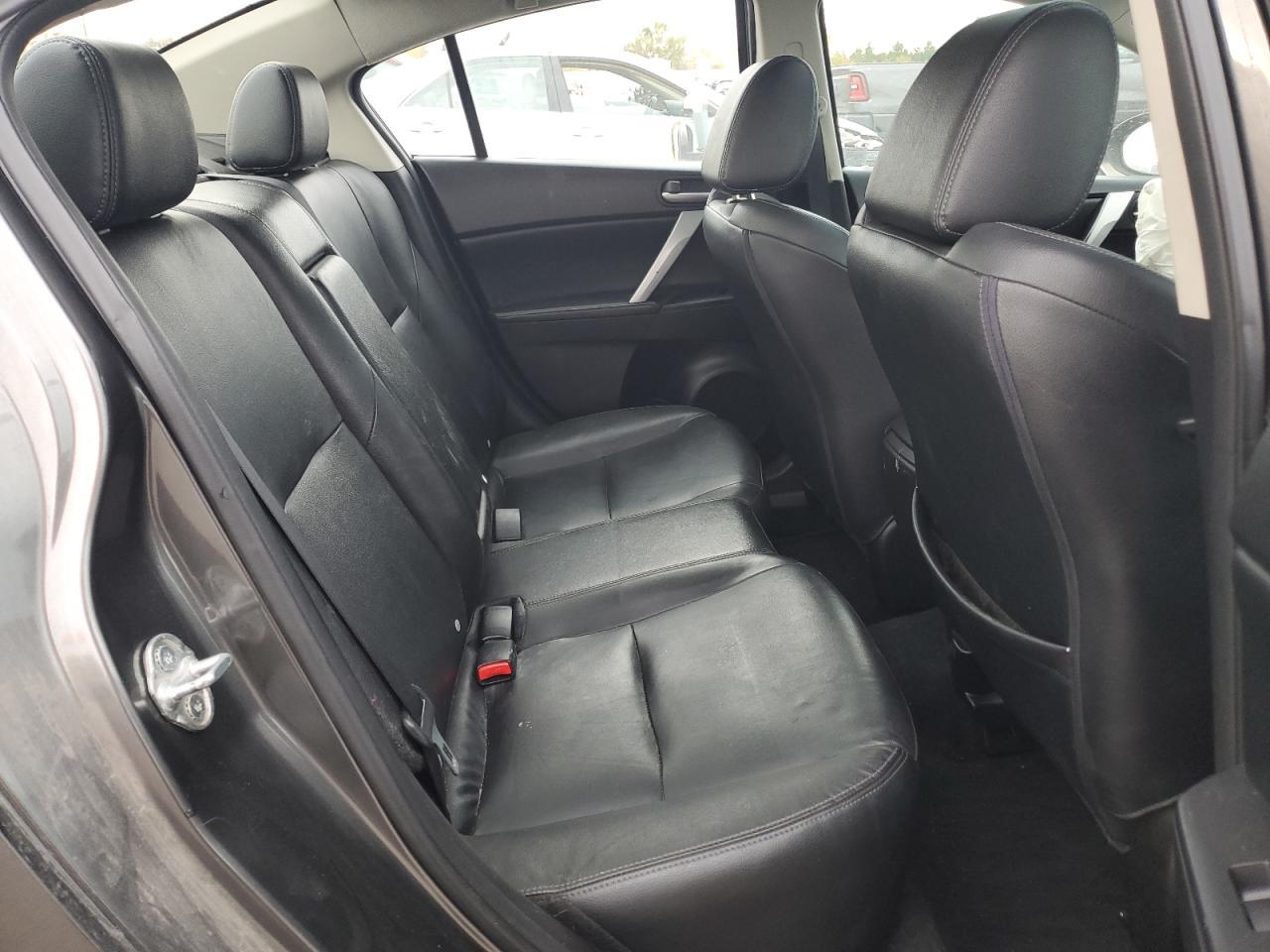 2012 Mazda 3 I