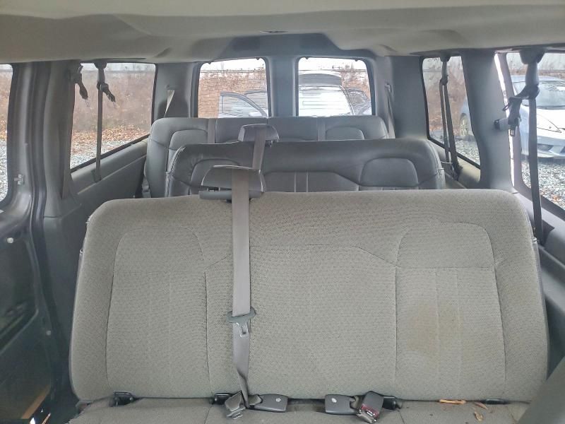 2009 Chevrolet Express G2500