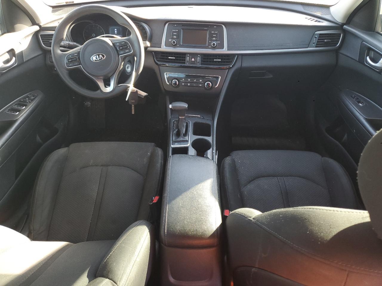 2017 KIA Optima lx